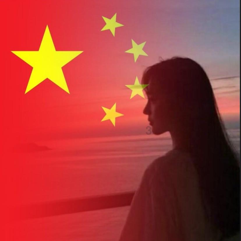 漂亮少女夏日秀