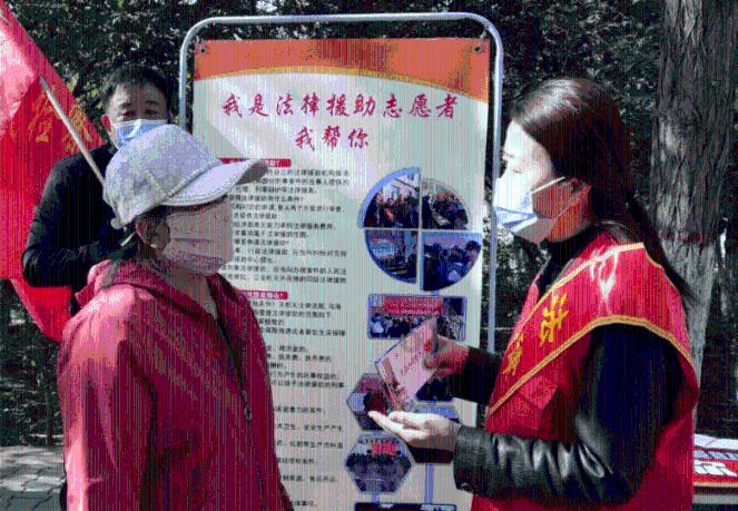 泉州市委、市政府向驻闽（泉）解放军指战员、武警官兵致慰问信